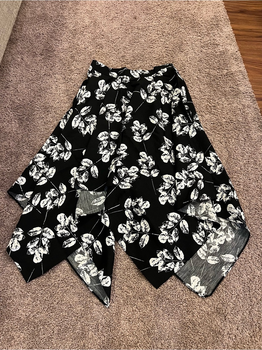 Patrizia Luca Black and White Floral Asymmetrical Handkerchief Hem Skirt